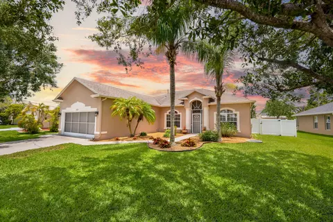 2525 SW Import Dr, Port Saint Lucie, FL 34987