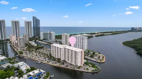 400 Kings Pt #411, Sunny Isles Beach, FL 33160
