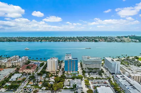 1551 N Flagler Dr #905, West Palm Beach, FL 33401