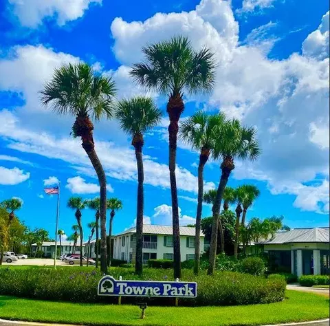 801 SE Central Pkwy #3, Stuart, FL 34994