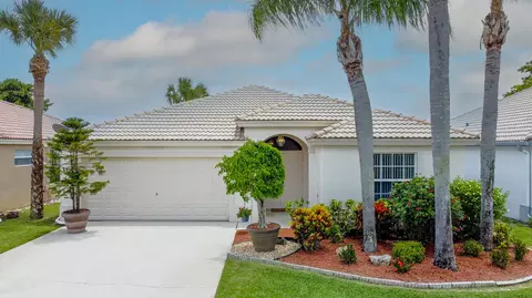 119 Derby Ln, Royal Palm Beach, FL 33411