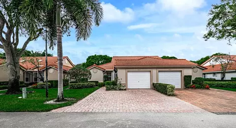 7827 Majestic Palm Dr, Boynton Beach, FL 33437