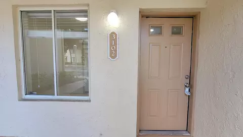 3102 Glenmoor Dr, West Palm Beach, FL 33409