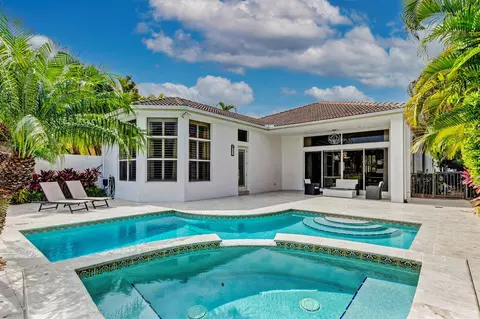 273 Porto Vecchio Way, Palm Beach Gardens, FL 33418