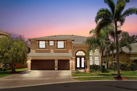 2103 Bellcrest Ct, Royal Palm Beach, FL 33411