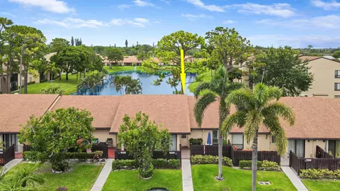625 Sea Pine Way #F, Greenacres, FL 33415