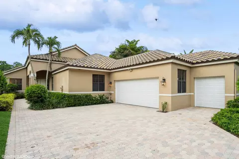 10170 Dover Carriage Ln, Wellington, FL 33449