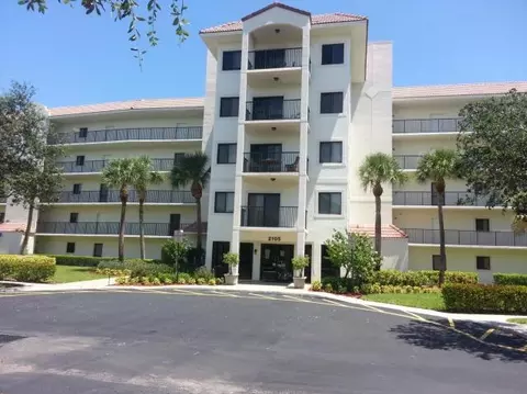 2105 Lavers Cir #510, Delray Beach, FL 33444