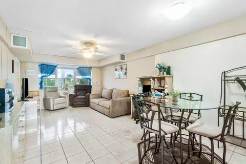 1501 SE 15th Ct #203, Deerfield Beach, FL 33441