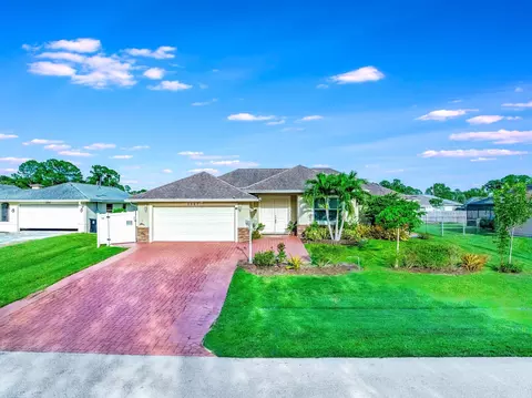 3067 SW Segovia St, Port Saint Lucie, FL 34953