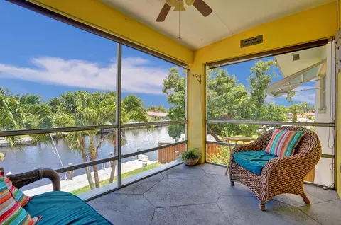 935 SE 9th Ave #9, Pompano Beach, FL 33060