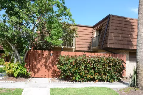 1302 Nebraska Ave #9C, Fort Pierce, FL 34950