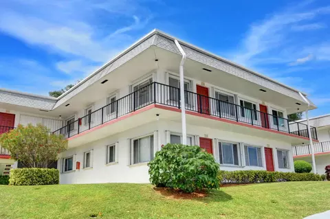 3120 Cynthia Ln #214, Lake Worth Beach, FL 33461