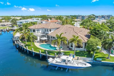 750 NE 37th St, Boca Raton, FL 33431