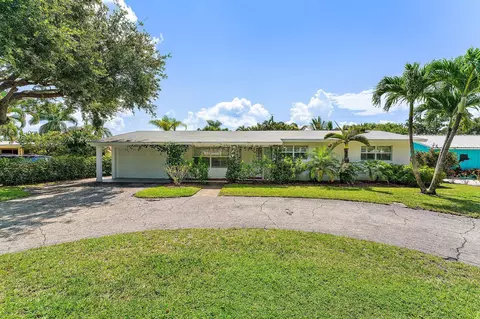19296 Country Club Dr, Jupiter, FL 33469