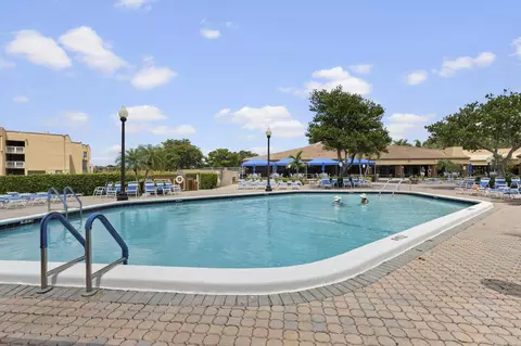 2811 N Pine Is #201, Sunrise, FL 33322