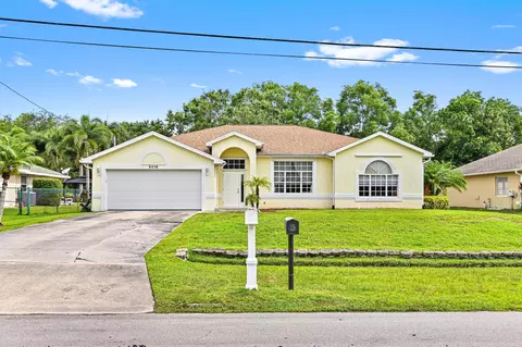 5018 NW Flintstone Ave, Port Saint Lucie, FL 34983