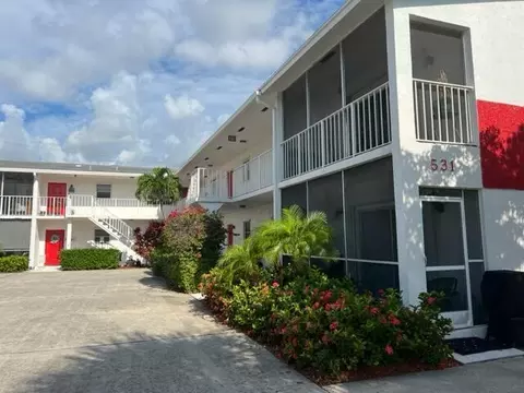 531 N J St #7, Lake Worth Beach, FL 33460