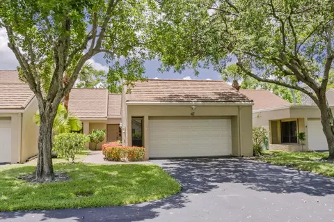 47 Balfour Rd, Palm Beach Gardens, FL 33418