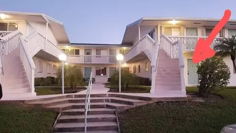 2290 Sunset Ave #9, Lake Worth Beach, FL 33461
