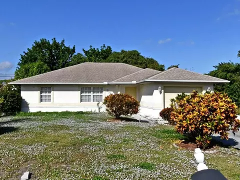 2004 Valencia, Fort Pierce, FL 34946