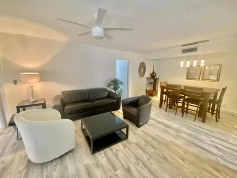 122 Capri C, Delray Beach, FL 33484