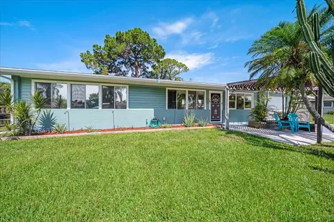 708 SW Ravenswood Ln, Port Saint Lucie, FL 34983