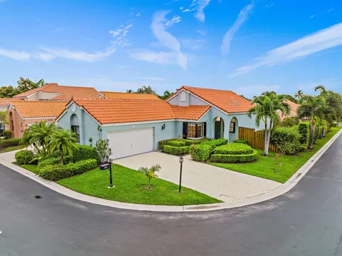 2671 Towle Dr, Palm Beach Gardens, FL 33410