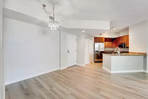 450 N Federal Hwy #608, Boynton Beach, FL 33435