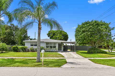 361 E Lake Rd, Palm Springs, FL 33461