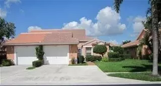 5750 Royal Lake Cir, Boynton Beach, FL 33437