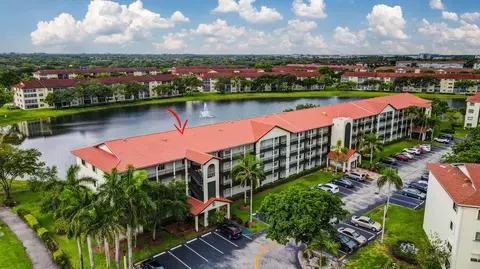 12900 SW 13th St #102E, Pembroke Pines, FL 33027