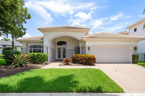 8083 Laurel Ridge Ct, Delray Beach, FL 33446