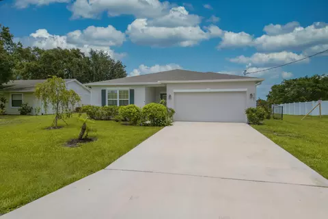 1785 SW Castinet Ln, Port Saint Lucie, FL 34953