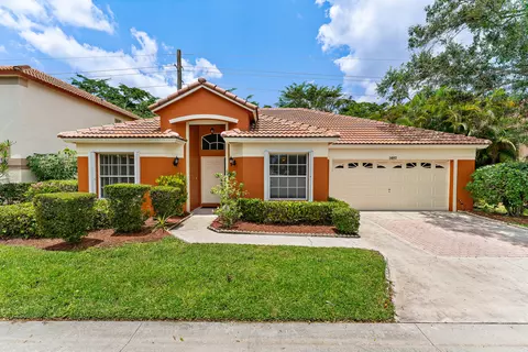 3057 Casa Rio Ct, Palm Beach Gardens, FL 33418