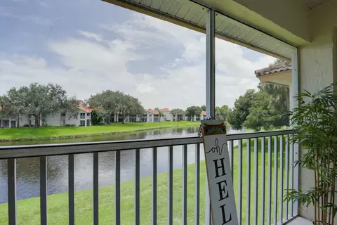 6203 Glenmoor, West Palm Beach, FL 33409