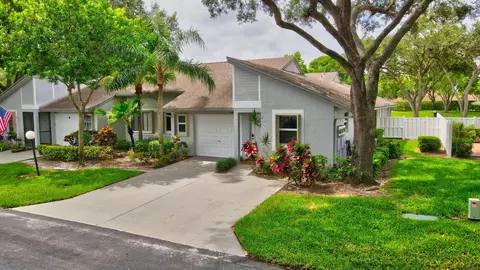 8620 Flamingo Dr, Boca Raton, FL 33496