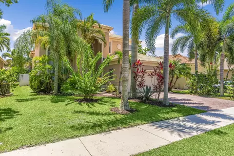 5650 Sunberry Cir, Fort Pierce, FL 34951