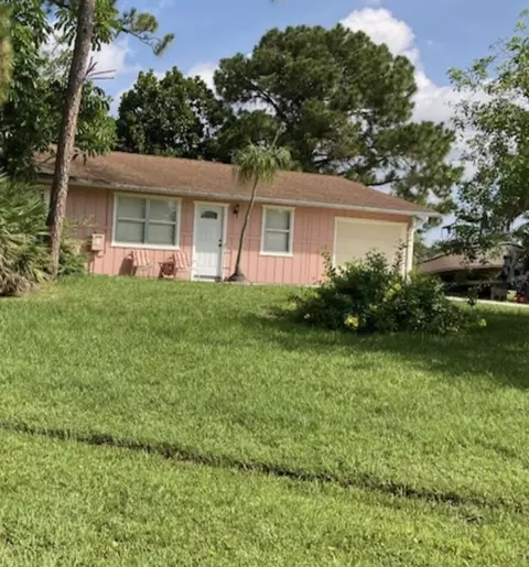 2182 SW Gemini Ln, Port Saint Lucie, FL 34984