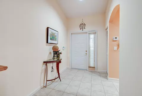 10652 Royal Caribbean Cir, Boynton Beach, FL 33437