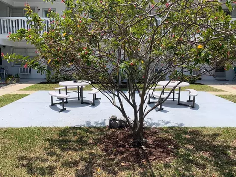 315 7th Ave S #2B, Lake Worth Beach, FL 33460