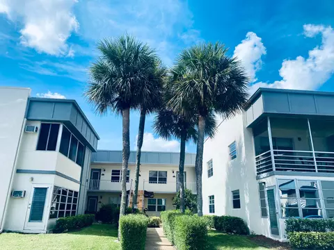 570 Normandy L, Delray Beach, FL 33484