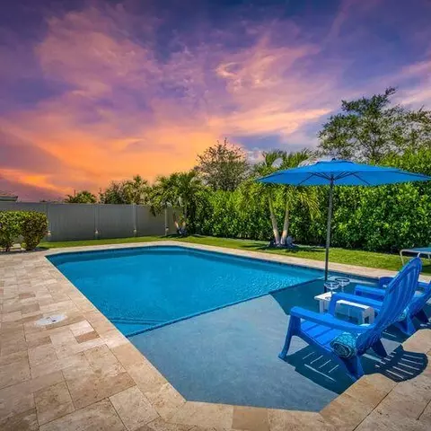 7681 SW Harbor Cove Dr, Stuart, FL 34997