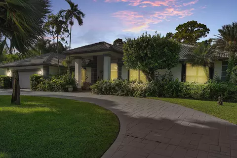 9280 Winding Woods Dr, Lake Worth, FL 33467