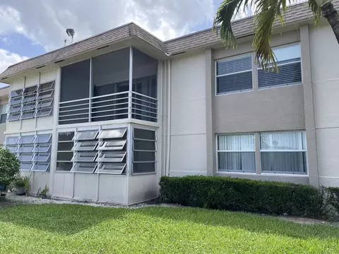 504 Davis Rd #87, Palm Springs, FL 33461