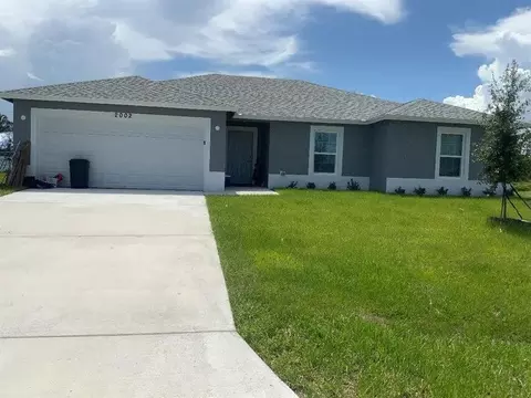 2002 SW Greenan Lane Ln, Port Saint Lucie, FL 34953