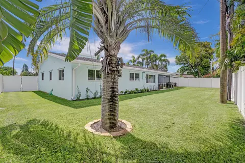640 Ibis Dr, Delray Beach, FL 33444
