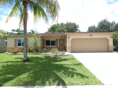 10680 Emperor St, Boca Raton, FL 33428