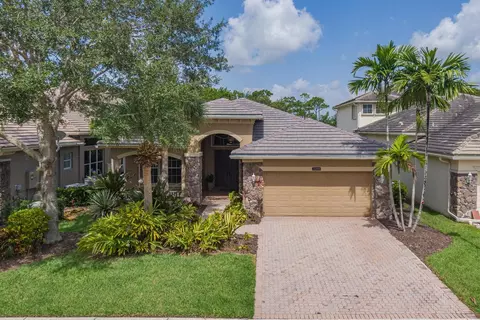 11194 Osprey Lake Ln, Palm Beach Gardens, FL 33412
