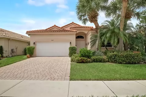5065 Bleu Lapis Dr, Boynton Beach, FL 33437